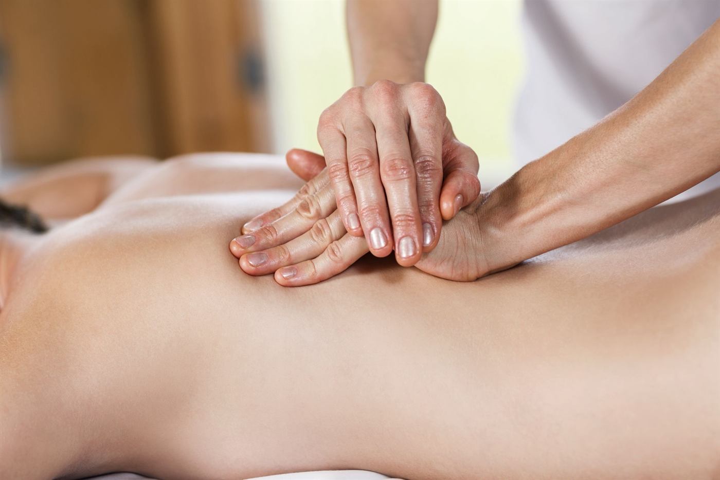 Behandlung des Rückens bei physio54